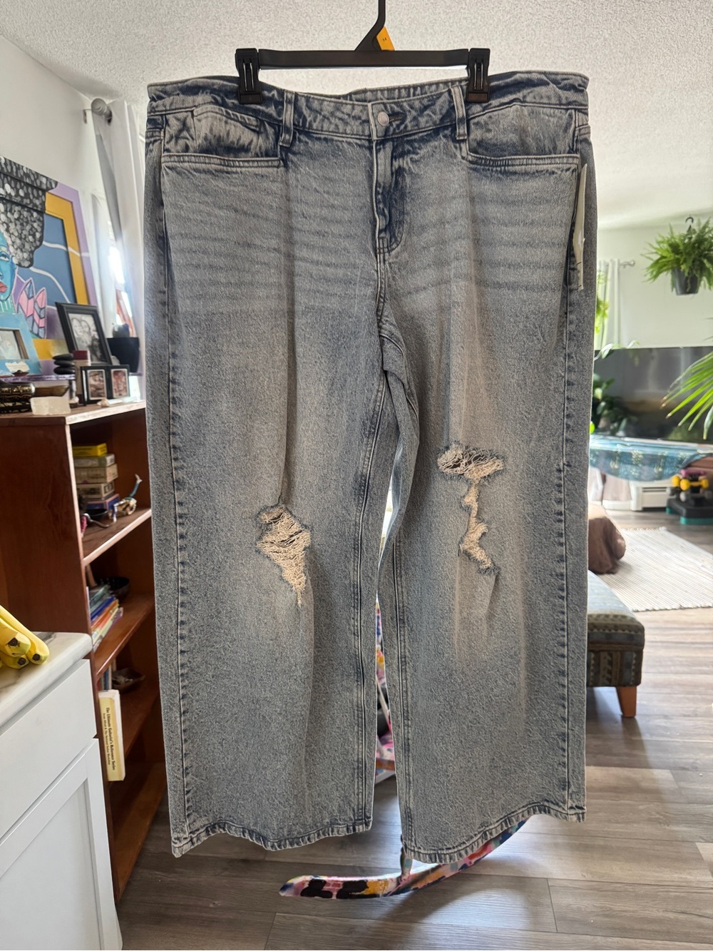 Distressed Acid Wash Ultra Wide Leg Stretch Jeans size 18